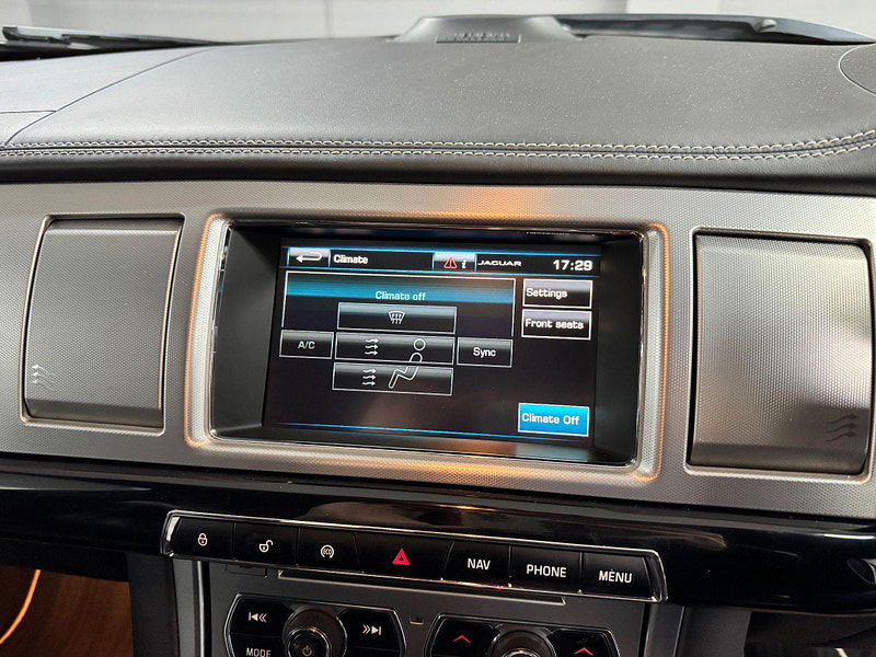 Jaguar XF 3.0d S V6 Portfolio Auto Euro 5 (s/s) 4dr 4dr Automatic 2026