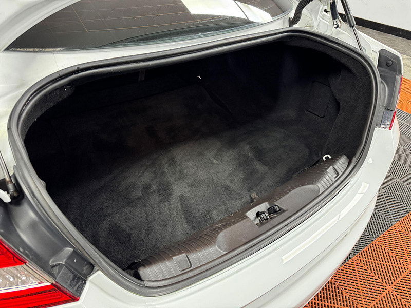 Jaguar XF 3.0d S V6 Portfolio Auto Euro 5 (s/s) 4dr 4dr Automatic 2026