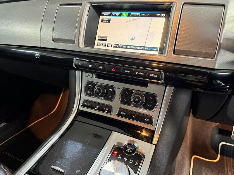 Jaguar XF 3.0d S V6 Portfolio Auto Euro 5 (s/s) 4dr 4dr Automatic 2026
