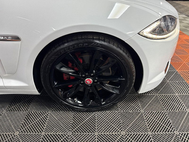 Jaguar XF 3.0d S V6 Portfolio Auto Euro 5 (s/s) 4dr 4dr Automatic 2026