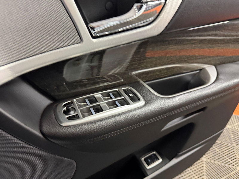 Jaguar XF 3.0d V6 R-Sport Auto Euro 5 (s/s) 4dr 4dr Automatic 2025