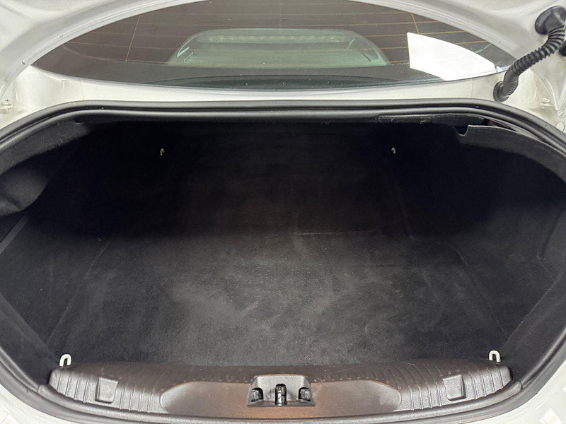 Jaguar XF 3.0d V6 R-Sport Auto Euro 5 (s/s) 4dr 4dr Automatic 2025