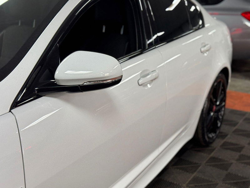 Jaguar XF 3.0d V6 R-Sport Auto Euro 5 (s/s) 4dr 4dr Automatic 2025