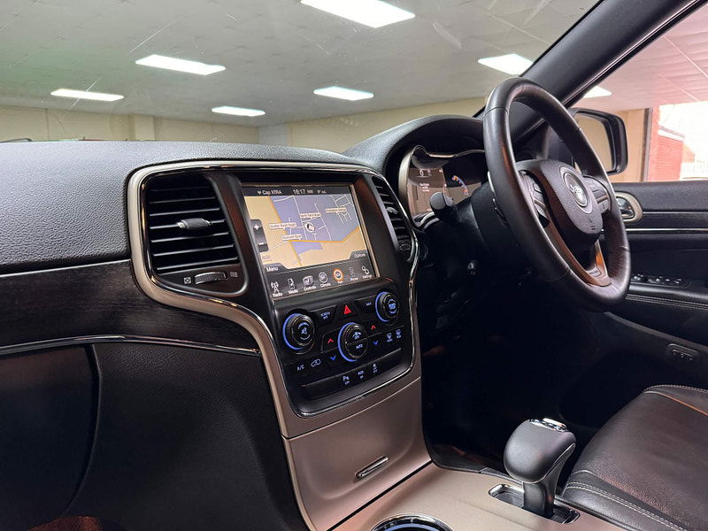 Jeep Grand Cherokee 3.0 V6 CRD Limited Auto 4WD Euro 5 5dr 5dr Automatic 2025