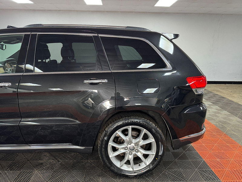 Jeep Grand Cherokee 3.0 V6 CRD Summit Auto 4WD Euro 6 (s/s) 5dr 5dr Automatic 2025