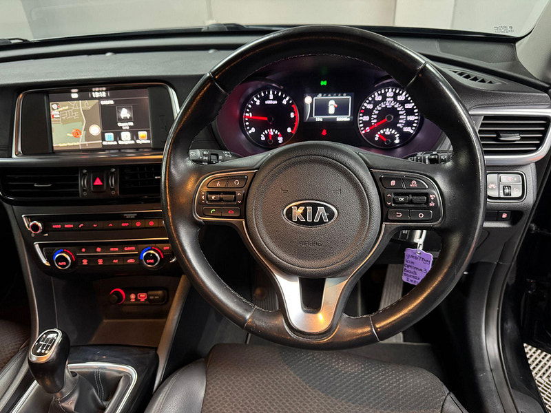Kia Optima 1.7 CRDi 3 Sportswagon Euro 6 (s/s) 5dr 5dr Manual 2025