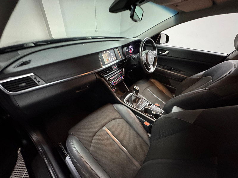 Kia Optima 1.7 CRDi 3 Sportswagon Euro 6 (s/s) 5dr 5dr Manual 2025