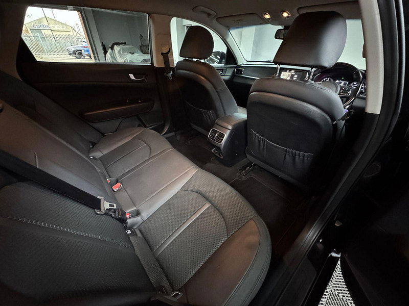 Kia Optima 1.7 CRDi 3 Sportswagon Euro 6 (s/s) 5dr 5dr Manual 2025