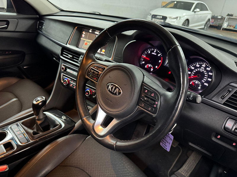 Kia Optima 1.7 CRDi 3 Sportswagon Euro 6 (s/s) 5dr 5dr Manual 2025