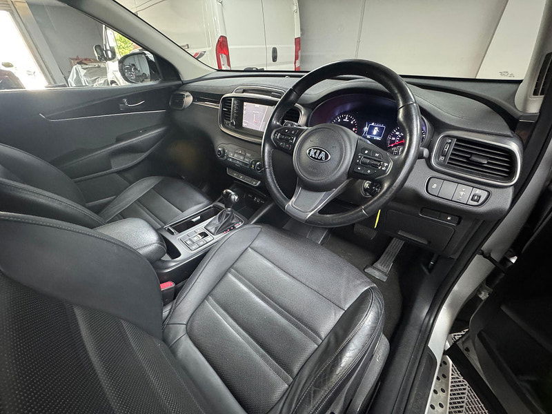 Kia Sorento 2.2 CRDi KX-2 Auto AWD Euro 6 (s/s) 5dr 5dr Automatic 2025