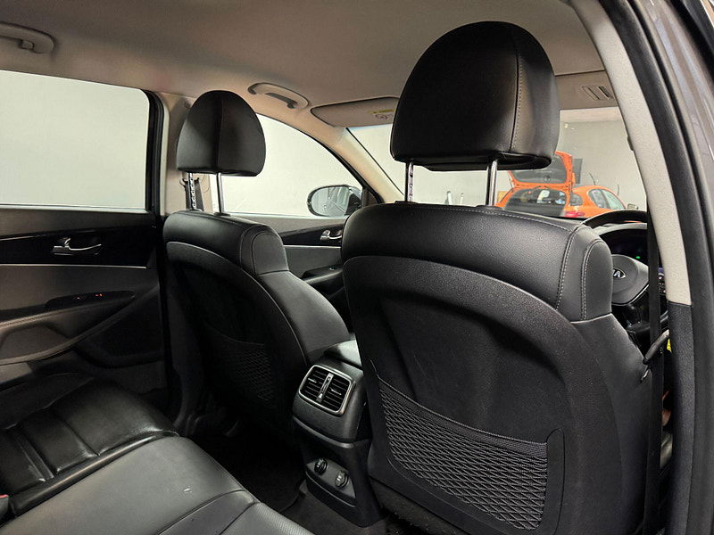 Kia Sorento 2.2 CRDi KX-2 Auto AWD Euro 6 (s/s) 5dr 5dr Automatic 2025