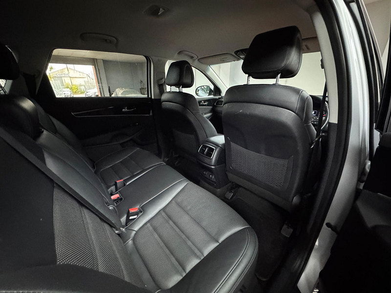 Kia Sorento 2.2 CRDi KX-2 Auto AWD Euro 6 (s/s) 5dr 5dr Automatic 2025