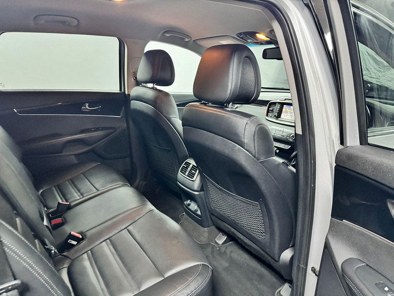 Kia Sorento 2.2 CRDi KX-2 Auto AWD Euro 6 (s/s) 5dr 5dr Automatic 2026