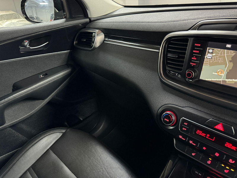 Kia Sorento 2.2 CRDi KX-2 Auto AWD Euro 6 (s/s) 5dr 5dr Automatic 2025