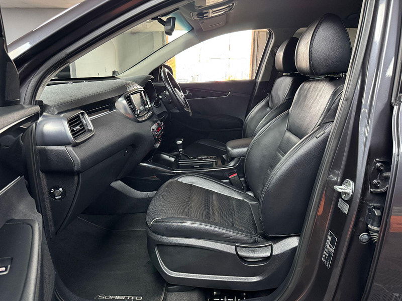 Kia Sorento 2.2 CRDi KX-2 Auto AWD Euro 6 (s/s) 5dr 5dr Automatic 2025