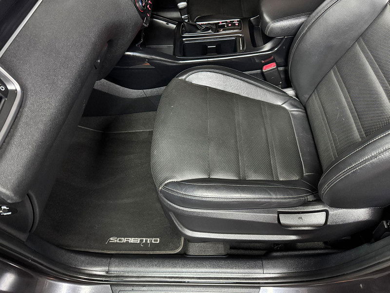 Kia Sorento 2.2 CRDi KX-2 Auto AWD Euro 6 (s/s) 5dr 5dr Automatic 2025