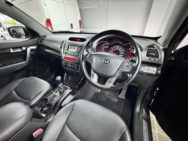 Kia Sorento 2.2 CRDi KX-2 AWD Euro 5 5dr 5dr Manual 2025
