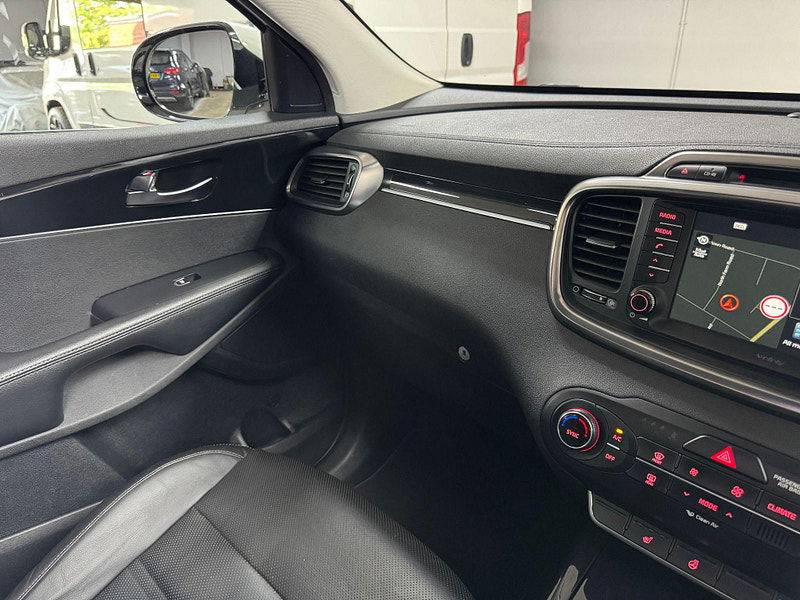 Kia Sorento 2.2 CRDi KX-3 Auto AWD Euro 6 5dr 5dr Automatic 2025