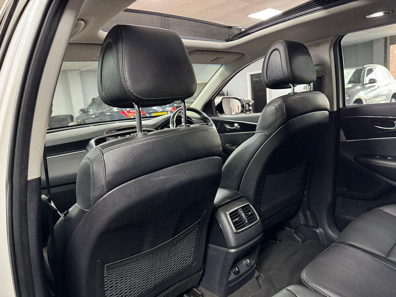 Kia Sorento 2.2 CRDi KX-3 Auto AWD Euro 6 5dr 5dr Automatic 2025