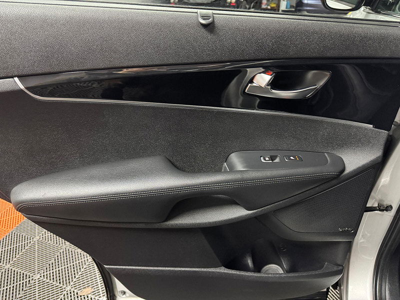 Kia Sorento 2.2 CRDi KX-4 Auto AWD Euro 6 5dr 5dr Automatic 2025