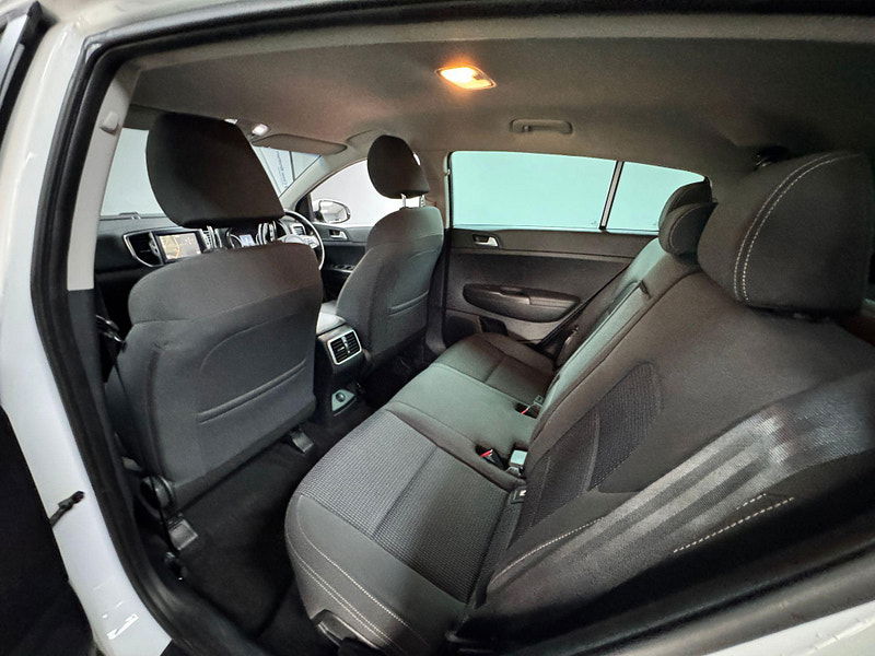 Kia Sportage 1.6 GDi 2 Euro 6 (s/s) 5dr 5dr Manual 2025