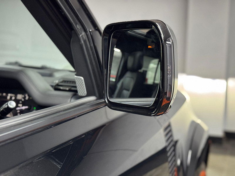 Land Rover Defender 130 3.0 D300 MHEV X Auto 4WD Euro 6 (s/s) 5dr 5dr Automatic 2026