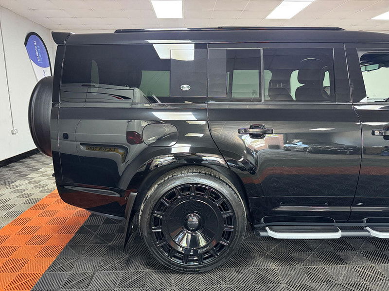 Land rover Defender 130 3.0 D300 MHEV X Auto 4WD Euro 6 (s/s) 5dr 5dr Automatic 2025