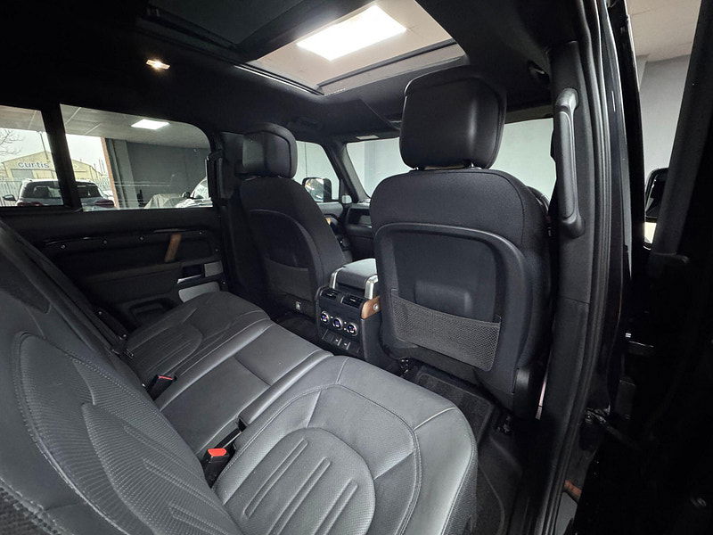 Land Rover Defender 130 3.0 D300 MHEV X Auto 4WD Euro 6 (s/s) 5dr 5dr Automatic 2026