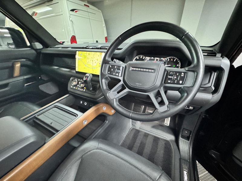 Land rover Defender 130 3.0 D300 MHEV X Auto 4WD Euro 6 (s/s) 5dr 5dr Automatic 2025