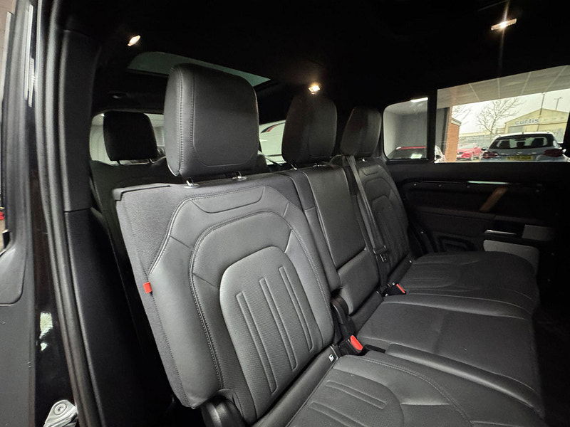 Land Rover Defender 130 3.0 D300 MHEV X Auto 4WD Euro 6 (s/s) 5dr 5dr Automatic 2026