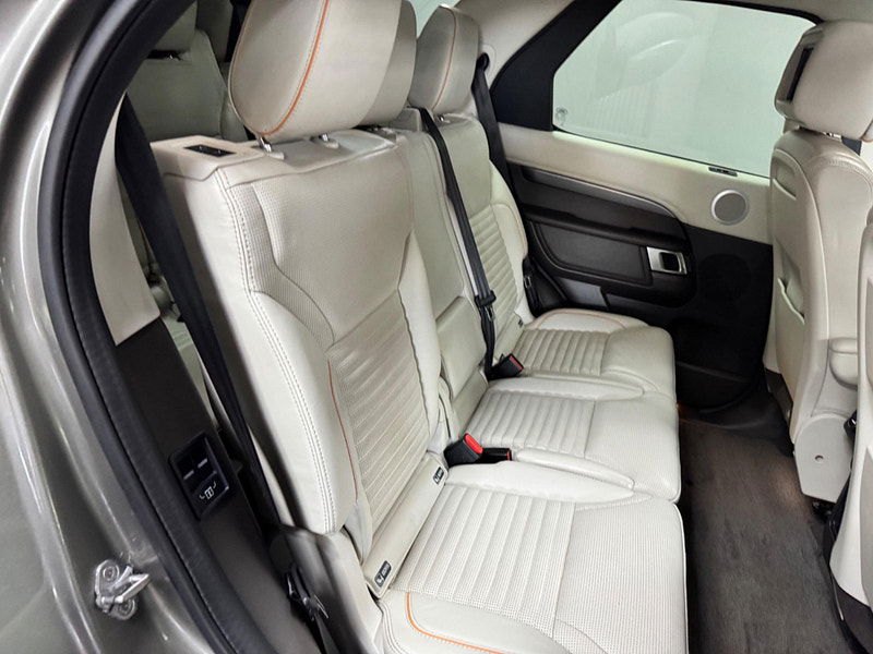 Land Rover DISCOVERY 3.0 SD V6 HSE Luxury Auto 4WD Euro 6 (s/s) 5dr 5dr Automatic 2025