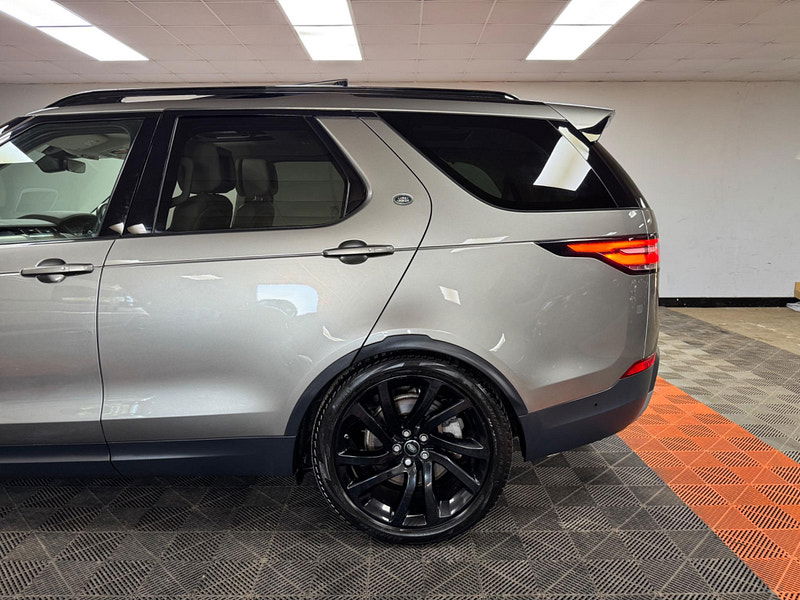 Land Rover DISCOVERY 3.0 SD V6 HSE Luxury Auto 4WD Euro 6 (s/s) 5dr 5dr Automatic 2025