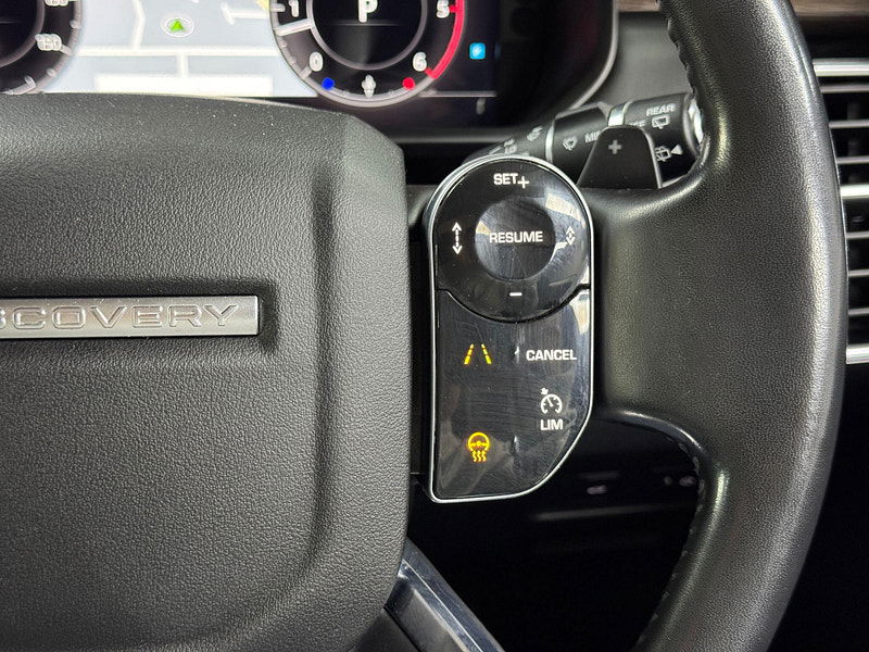 Land Rover DISCOVERY 3.0 SD V6 HSE Luxury Auto 4WD Euro 6 (s/s) 5dr 5dr Automatic 2025