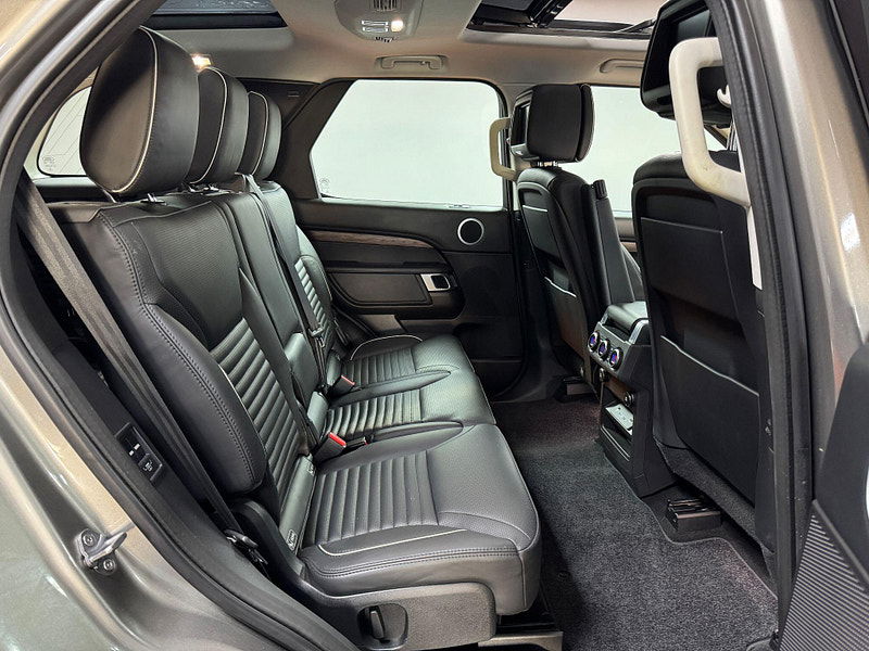 Land Rover DISCOVERY 3.0 SD V6 HSE Luxury Auto 4WD Euro 6 (s/s) 5dr 5dr Automatic 2025