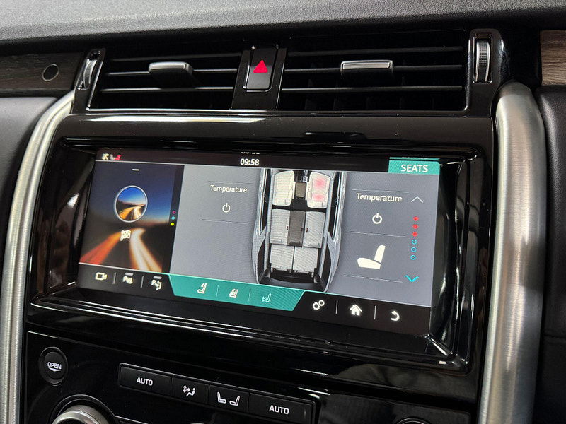 Land Rover DISCOVERY 3.0 SD V6 HSE Luxury Auto 4WD Euro 6 (s/s) 5dr 5dr Automatic 2025