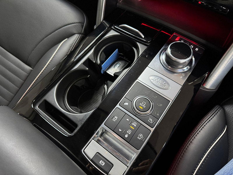 Land Rover DISCOVERY 3.0 SD V6 HSE Luxury Auto 4WD Euro 6 (s/s) 5dr 5dr Automatic 2025