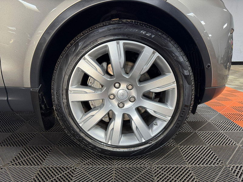 Land Rover DISCOVERY 3.0 SD V6 HSE Luxury Auto 4WD Euro 6 (s/s) 5dr 5dr Automatic 2025