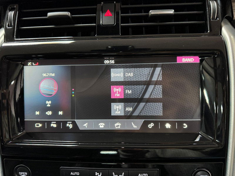 Land Rover DISCOVERY 3.0 SD V6 HSE Luxury Auto 4WD Euro 6 (s/s) 5dr 5dr Automatic 2025