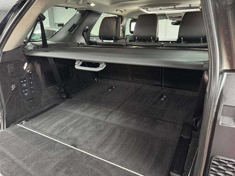 Land Rover DISCOVERY 3.0 SD V6 HSE Luxury Auto 4WD Euro 6 (s/s) 5dr 5dr Automatic 2025