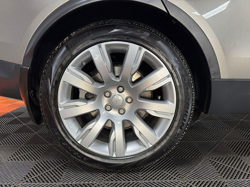 Land Rover DISCOVERY 3.0 SD V6 HSE Luxury Auto 4WD Euro 6 (s/s) 5dr 5dr Automatic 2025