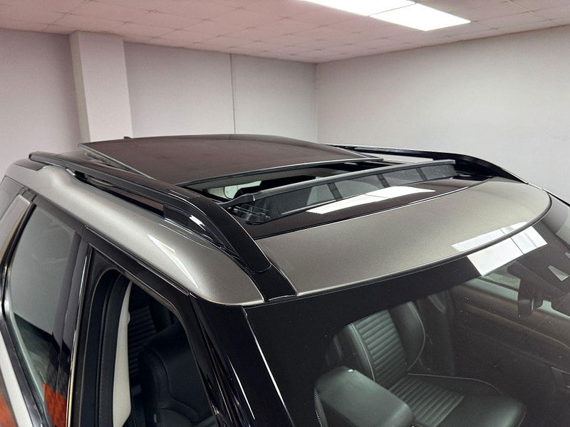 Land Rover DISCOVERY 3.0 SD V6 HSE Luxury Auto 4WD Euro 6 (s/s) 5dr 5dr Automatic 2025