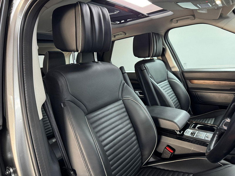 Land Rover DISCOVERY 3.0 SD V6 HSE Luxury Auto 4WD Euro 6 (s/s) 5dr 5dr Automatic 2025