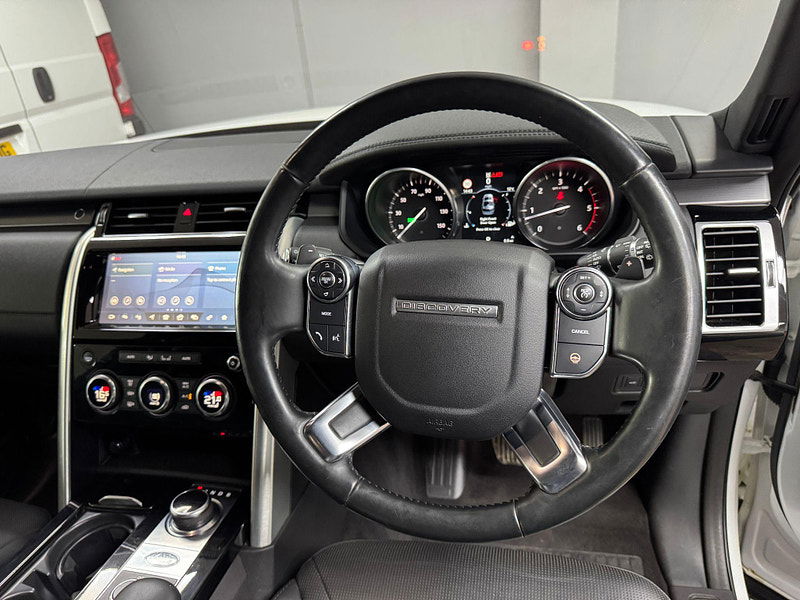 Land Rover DISCOVERY 3.0 TD V6 HSE Auto 4WD Euro 6 (s/s) 5dr 5dr Automatic 2025