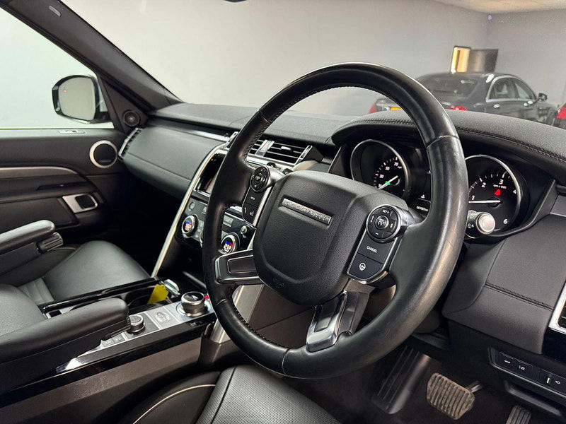 Land Rover DISCOVERY 3.0 TD V6 HSE Auto 4WD Euro 6 (s/s) 5dr 5dr Automatic 2025