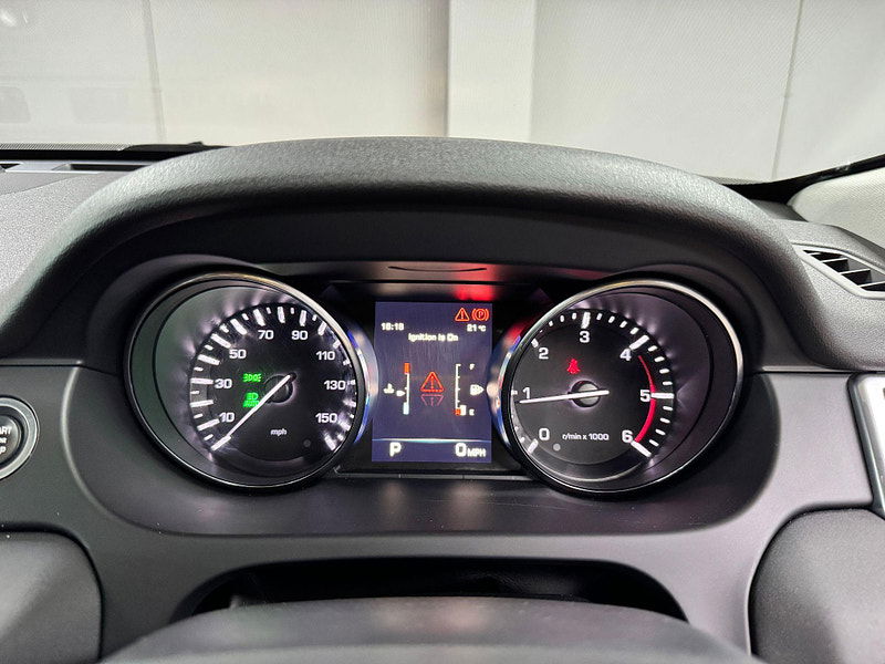 Land Rover Discovery Sport 2.2 SD4 HSE Auto 4WD Euro 5 (s/s) 5dr 5dr Automatic 2025