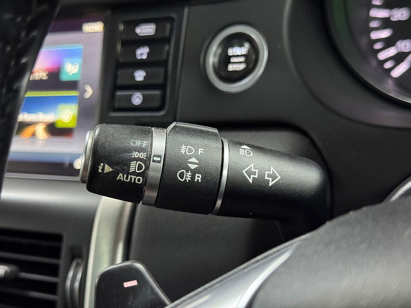 Land Rover Discovery Sport 2.2 SD4 HSE Auto 4WD Euro 5 (s/s) 5dr 5dr Automatic 2025