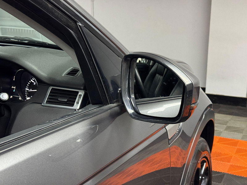 Land Rover Discovery Sport 2.2 SD4 HSE Auto 4WD Euro 5 (s/s) 5dr 5dr Automatic 2025