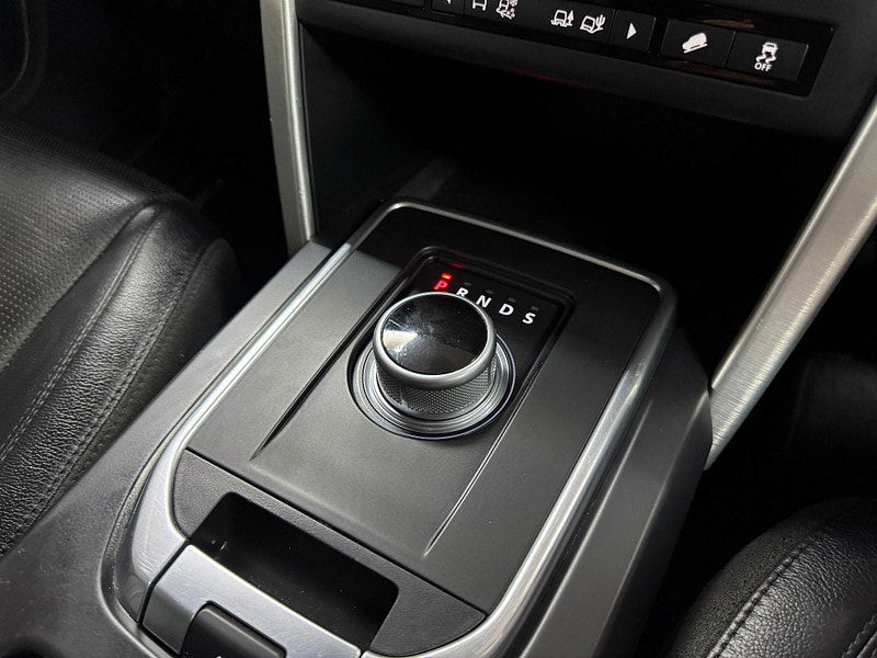 Land Rover Discovery Sport 2.2 SD4 HSE Auto 4WD Euro 5 (s/s) 5dr 5dr Automatic 2025