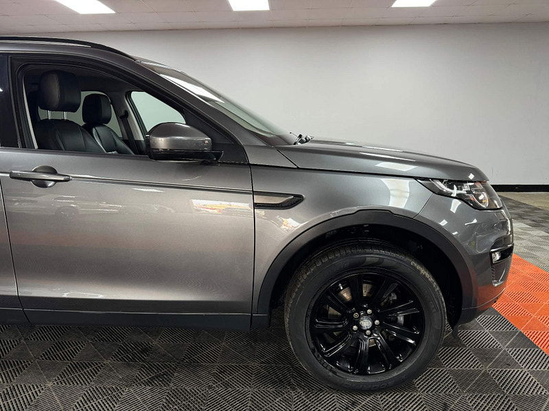 Land Rover Discovery Sport 2.2 SD4 SE Tech 4WD Euro 5 (s/s) 5dr 5dr Manual 2024