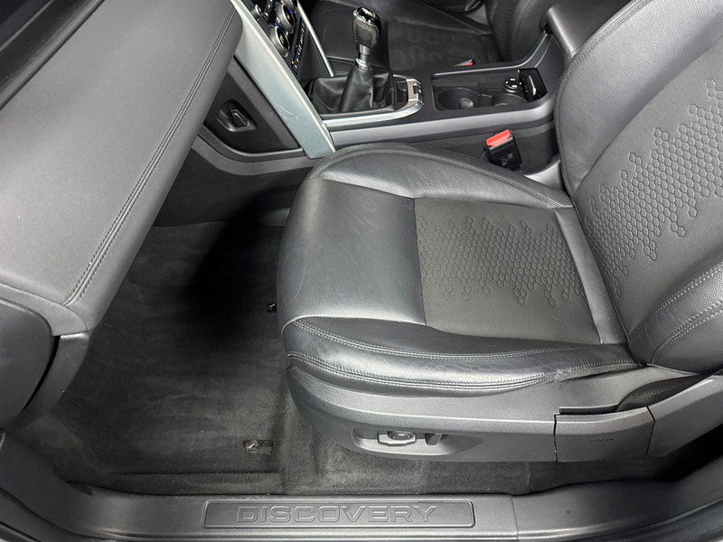 Land Rover Discovery Sport 2.2 SD4 SE Tech 4WD Euro 5 (s/s) 5dr 5dr Manual 2025